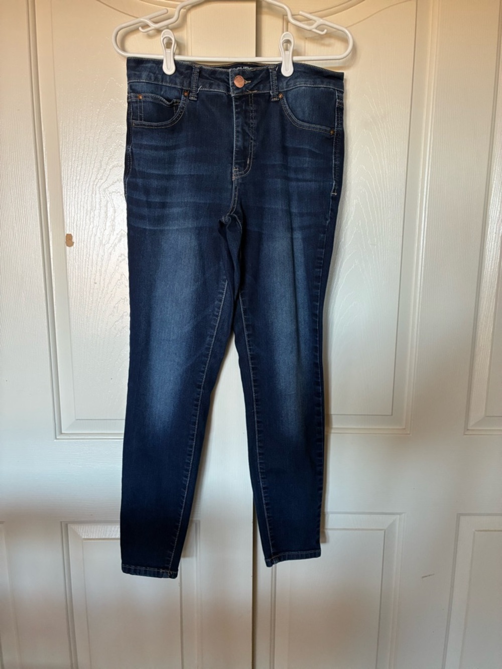 Maurices Women’s Dark Wash High Rise Jeans Size 10 Regular Medium Denim Pant Zip